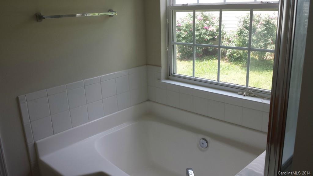 Autumn Cove at Lake Wylie - Residential