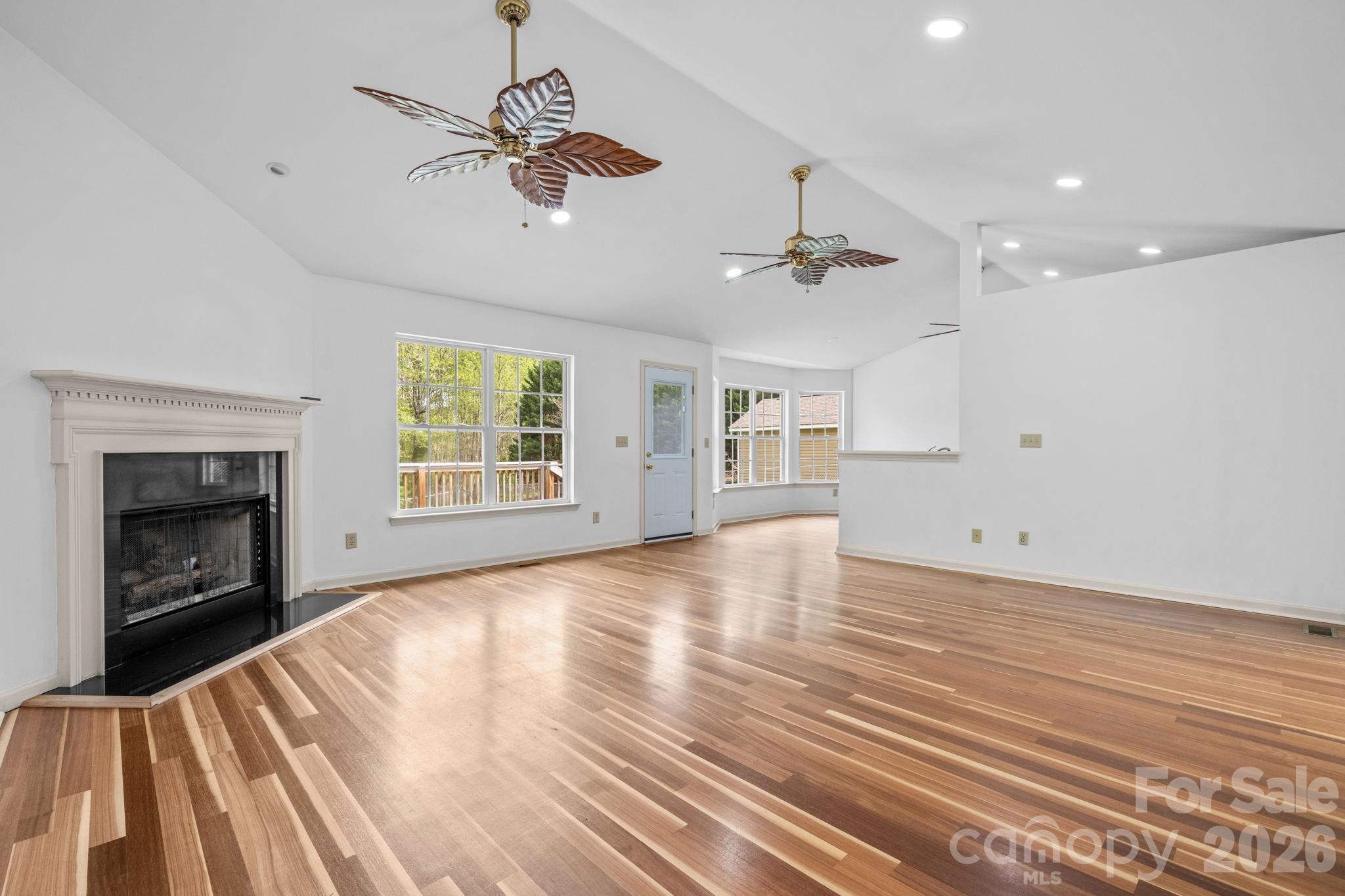 Richmont Hills - Residential