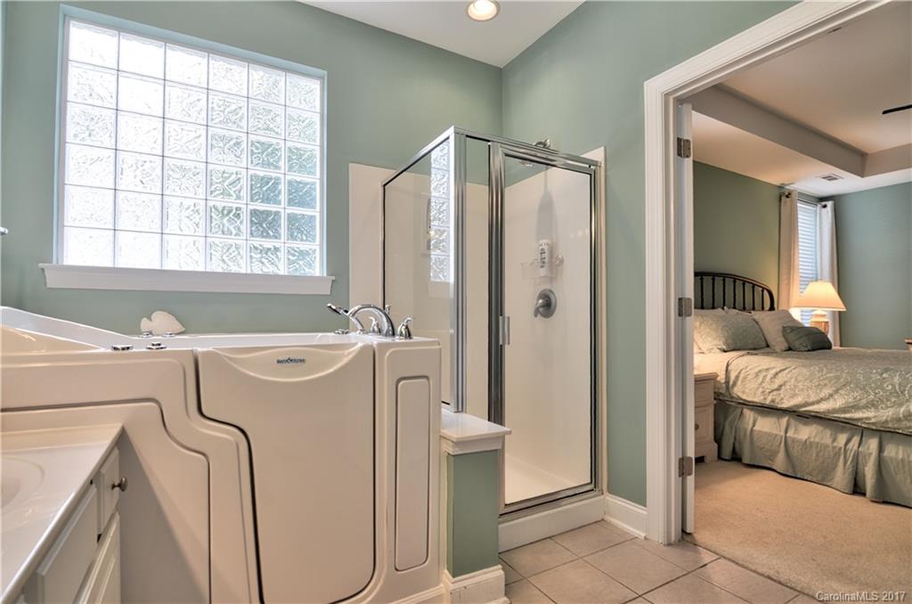 Macaulay - Residential