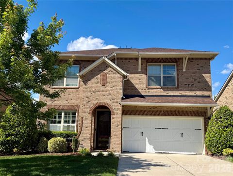 Photo of 9564 Heritage Farm Avenue NW, Concord, NC 28027 (MLS # 4381734)