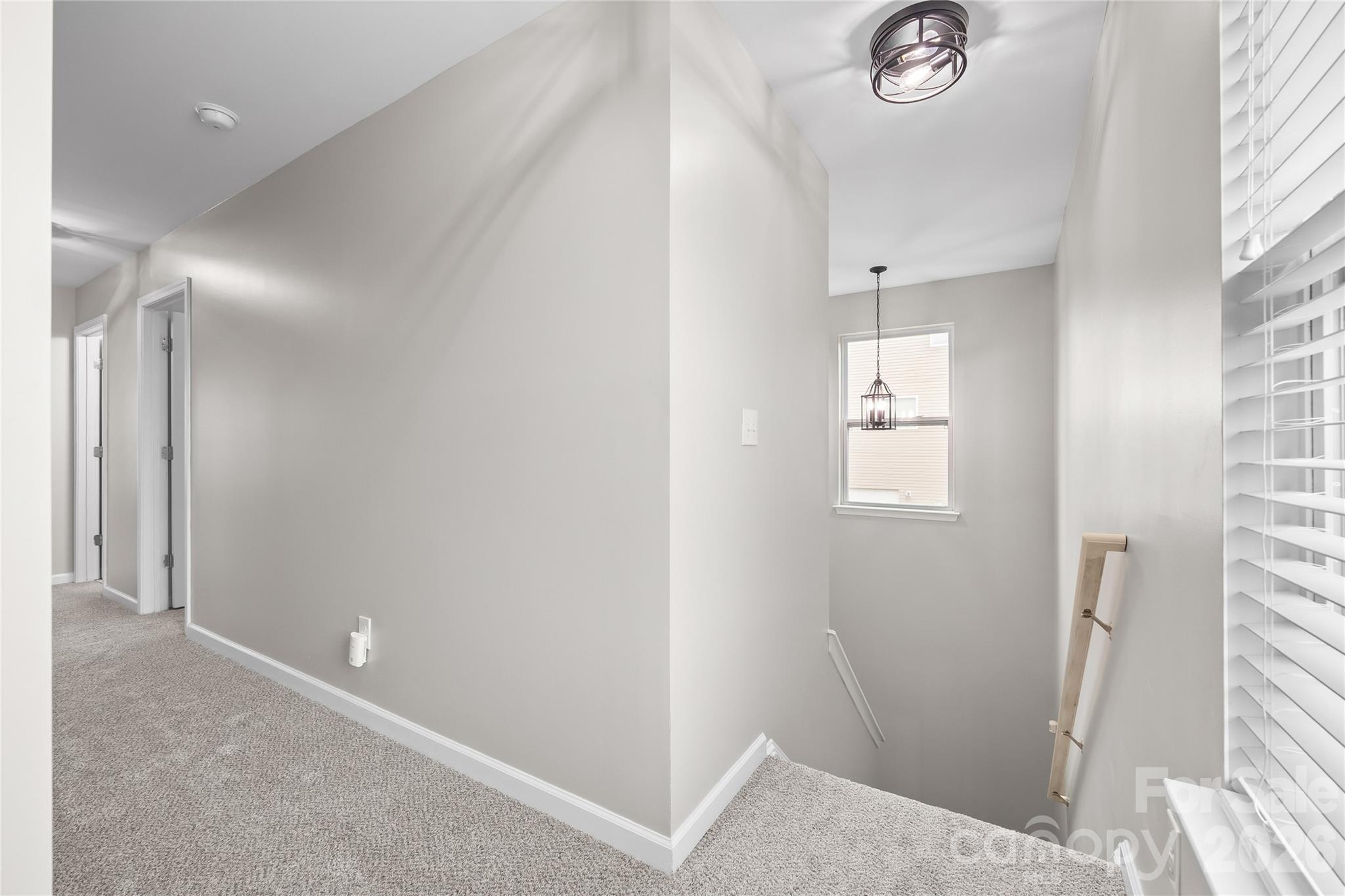 Ellis Pond - Residential