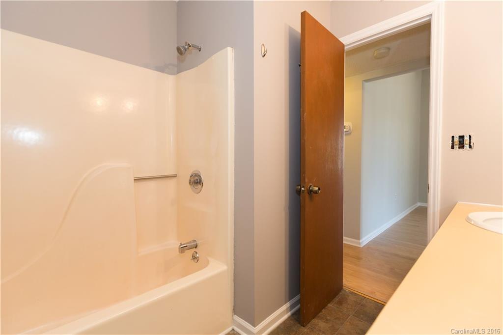 Hunters Chase - Residential Lease