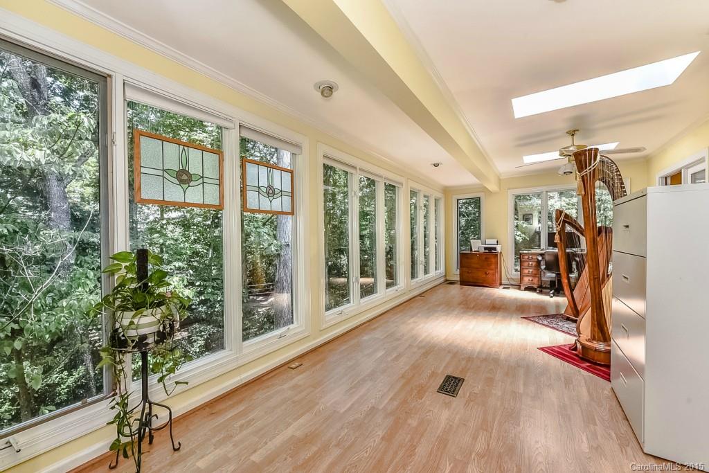 Tega Cay - Residential