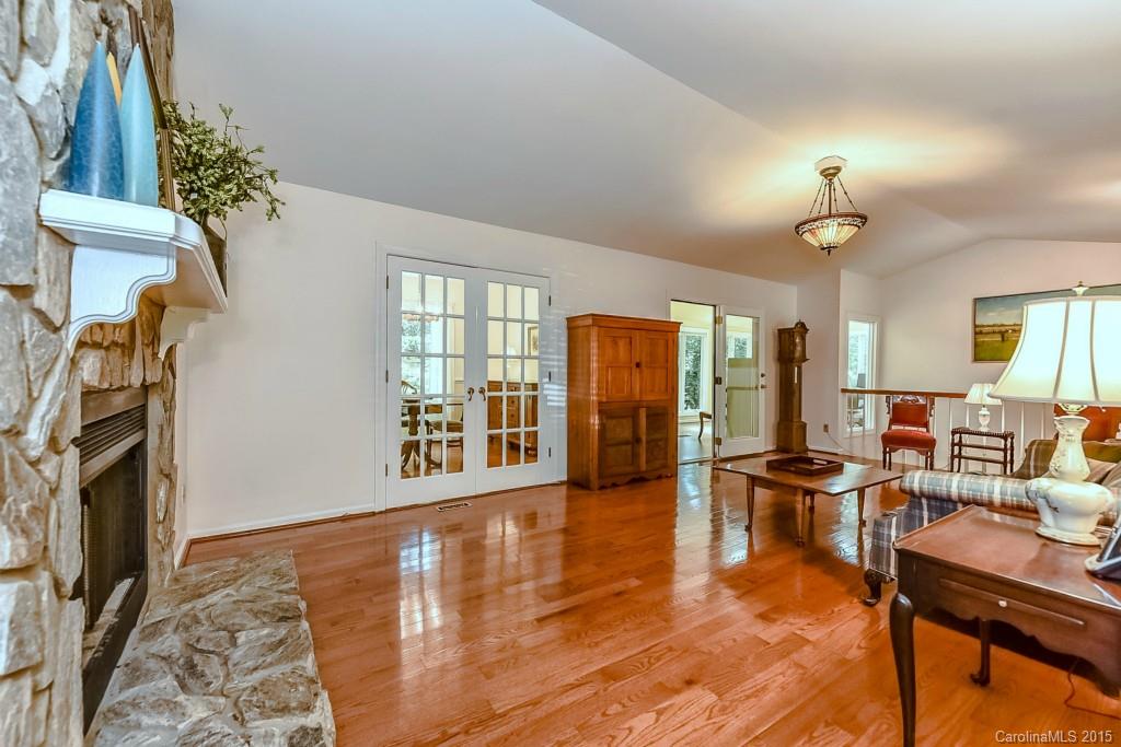 Tega Cay - Residential