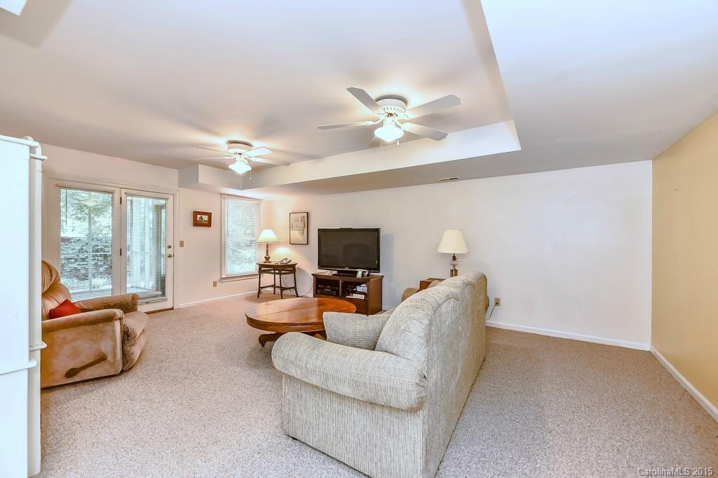 Tega Cay - Residential