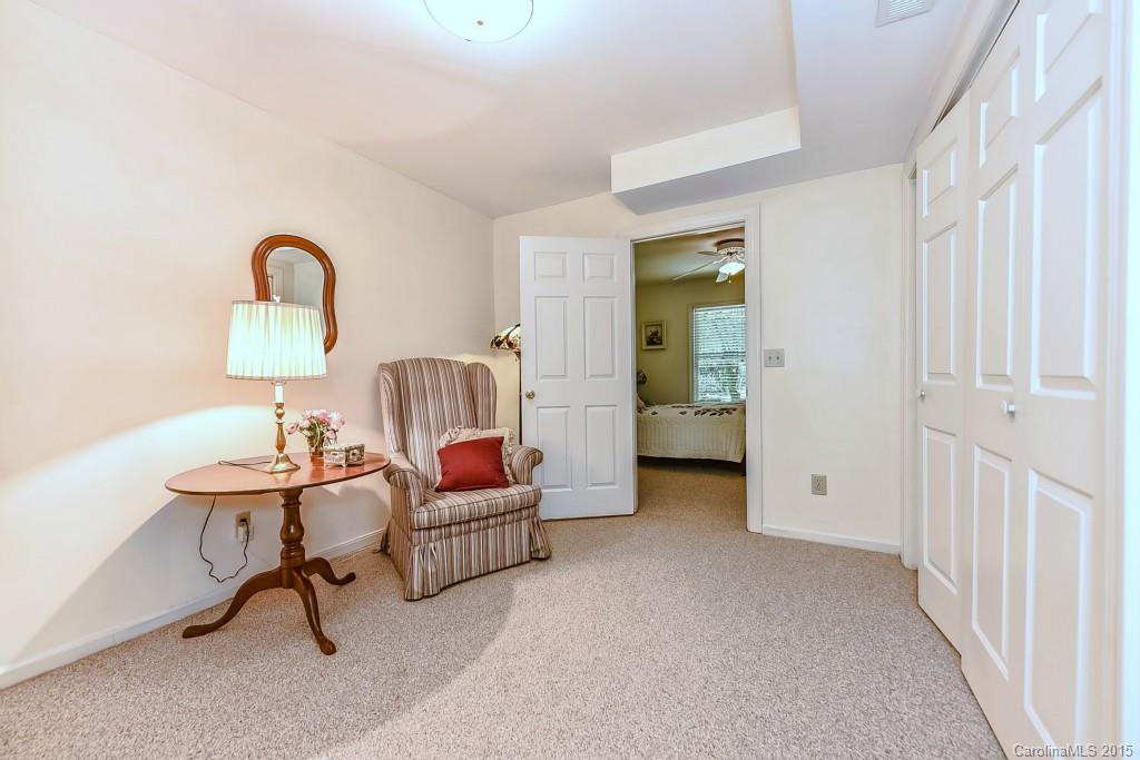 Tega Cay - Residential