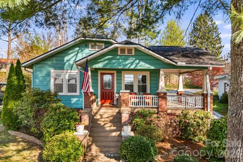 1207 Willow Road Hendersonville NC 28739