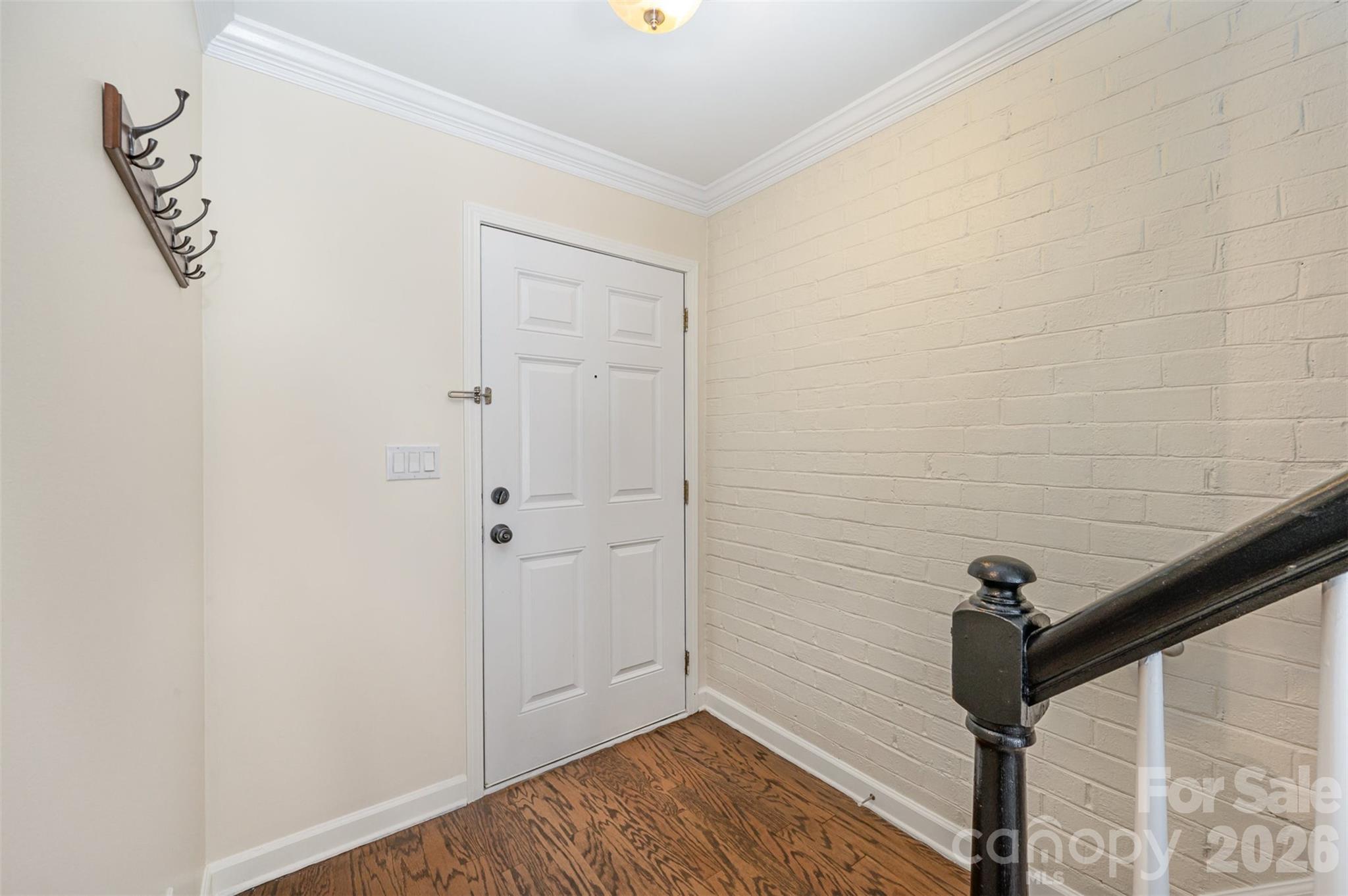 Williamsburg on Commonwealth - Residential