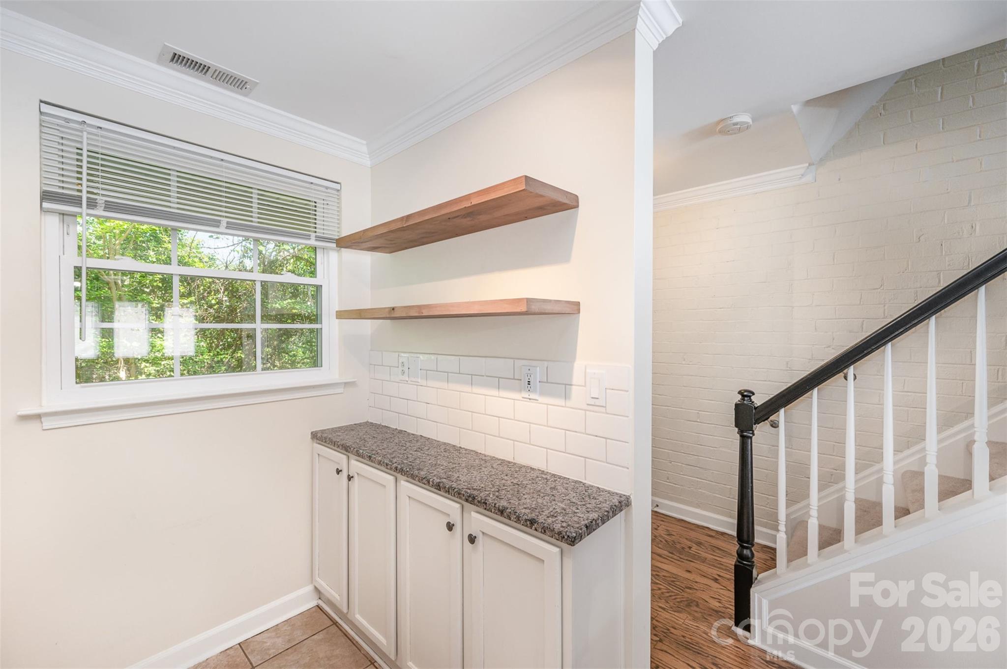 Williamsburg on Commonwealth - Residential