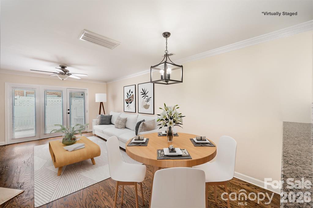 Williamsburg on Commonwealth - Residential