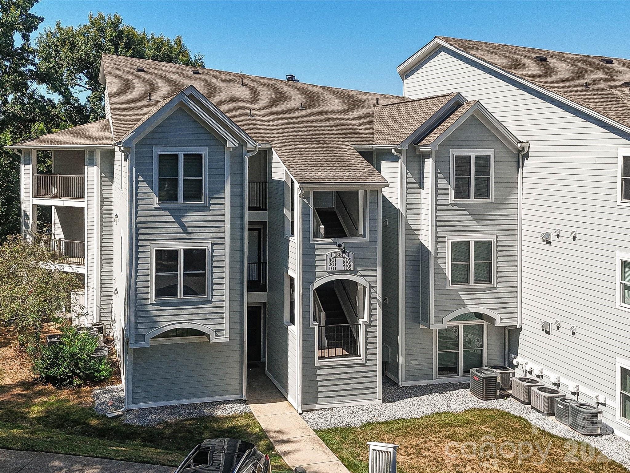 18817 Nautical Drive 302