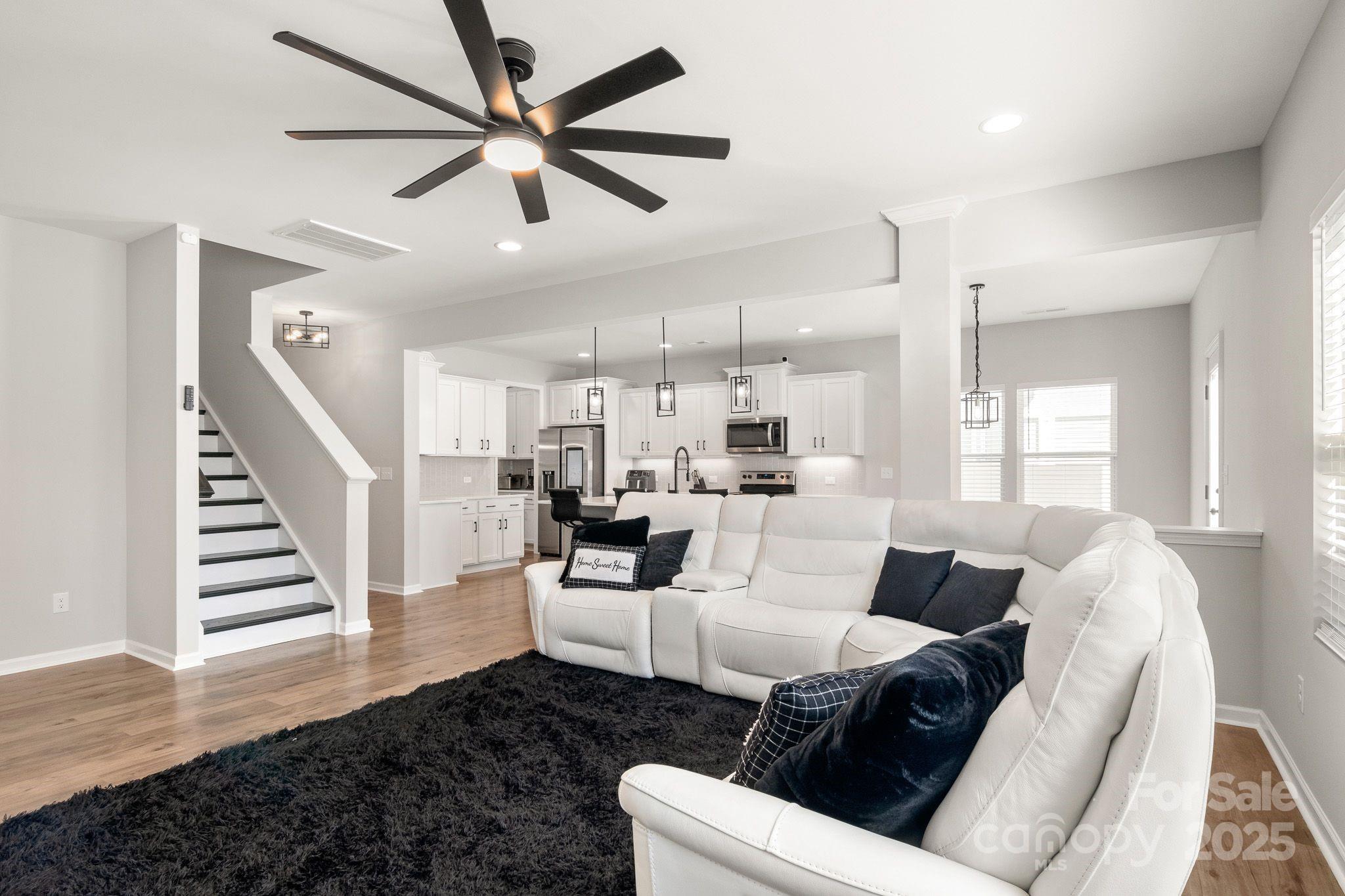 Austen Lakes - Residential