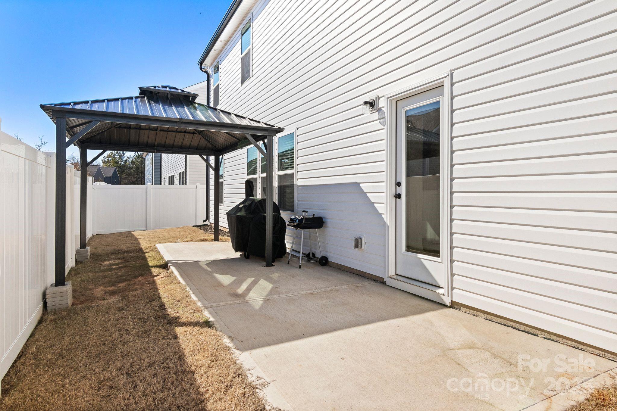 Austen Lakes - Residential