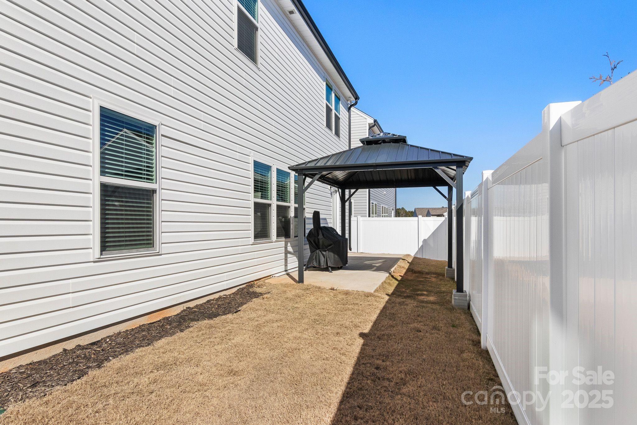 Austen Lakes - Residential