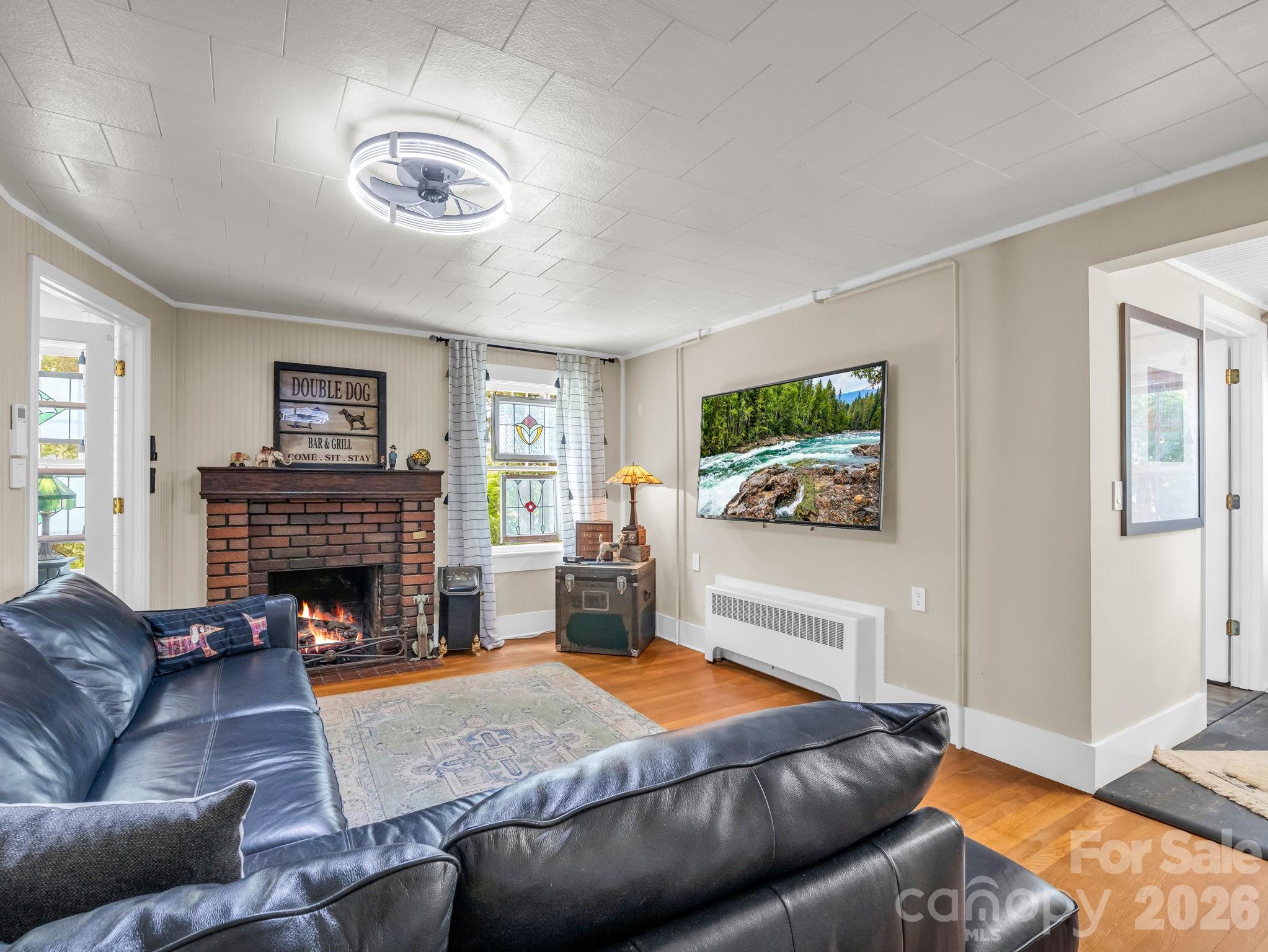 23 Sunset Drive