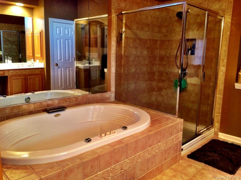 The Hamptons - Residential