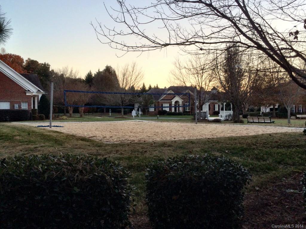 The Hamptons - Residential