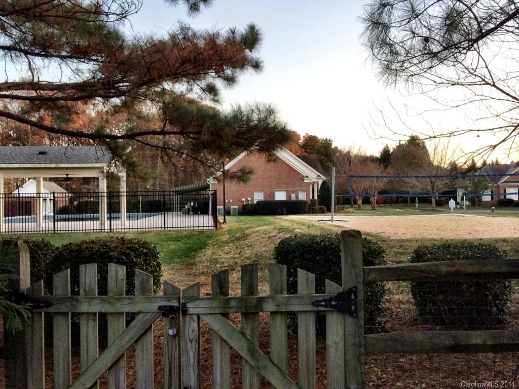 The Hamptons - Residential