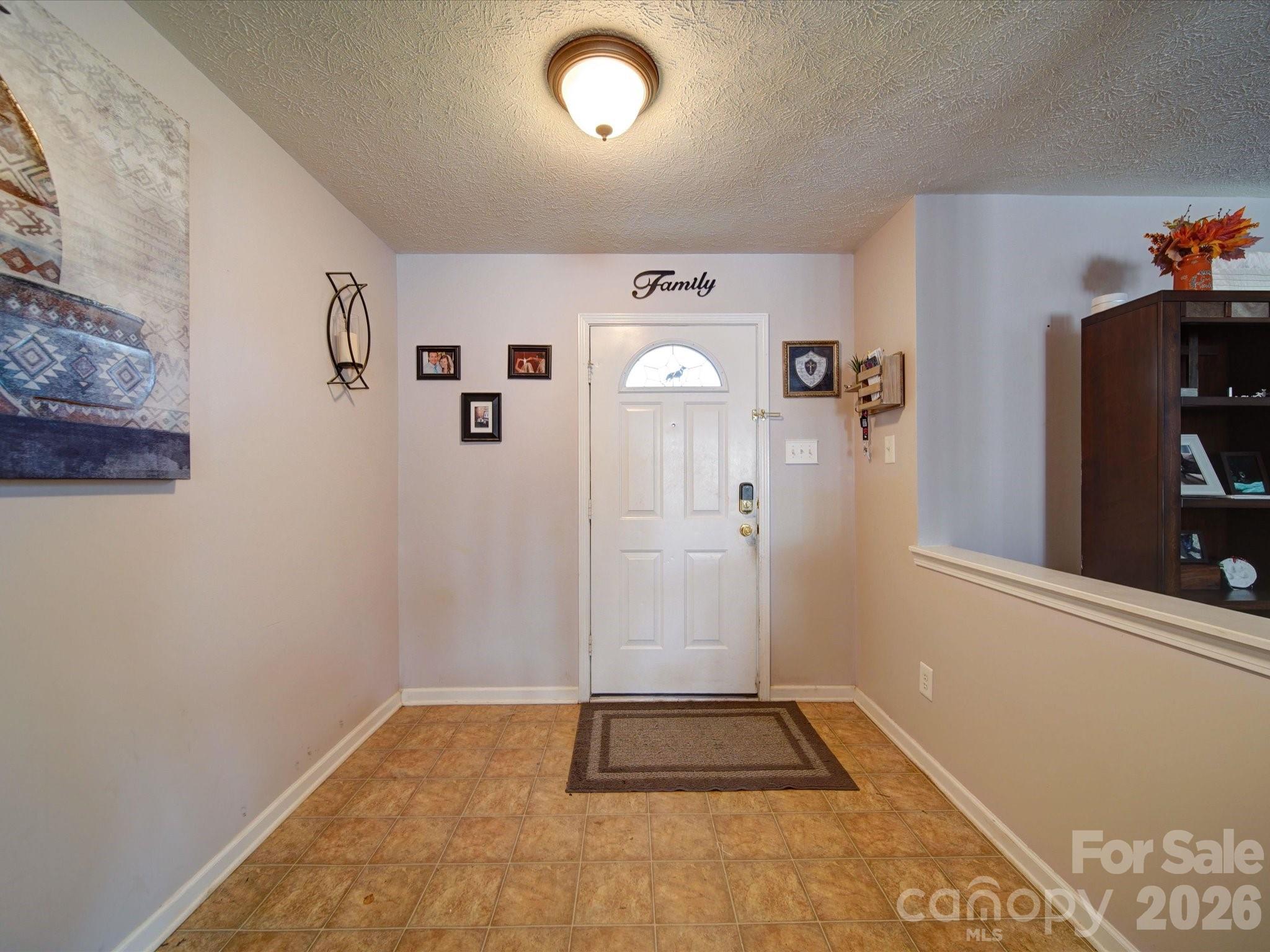 3841 Shasta Circle