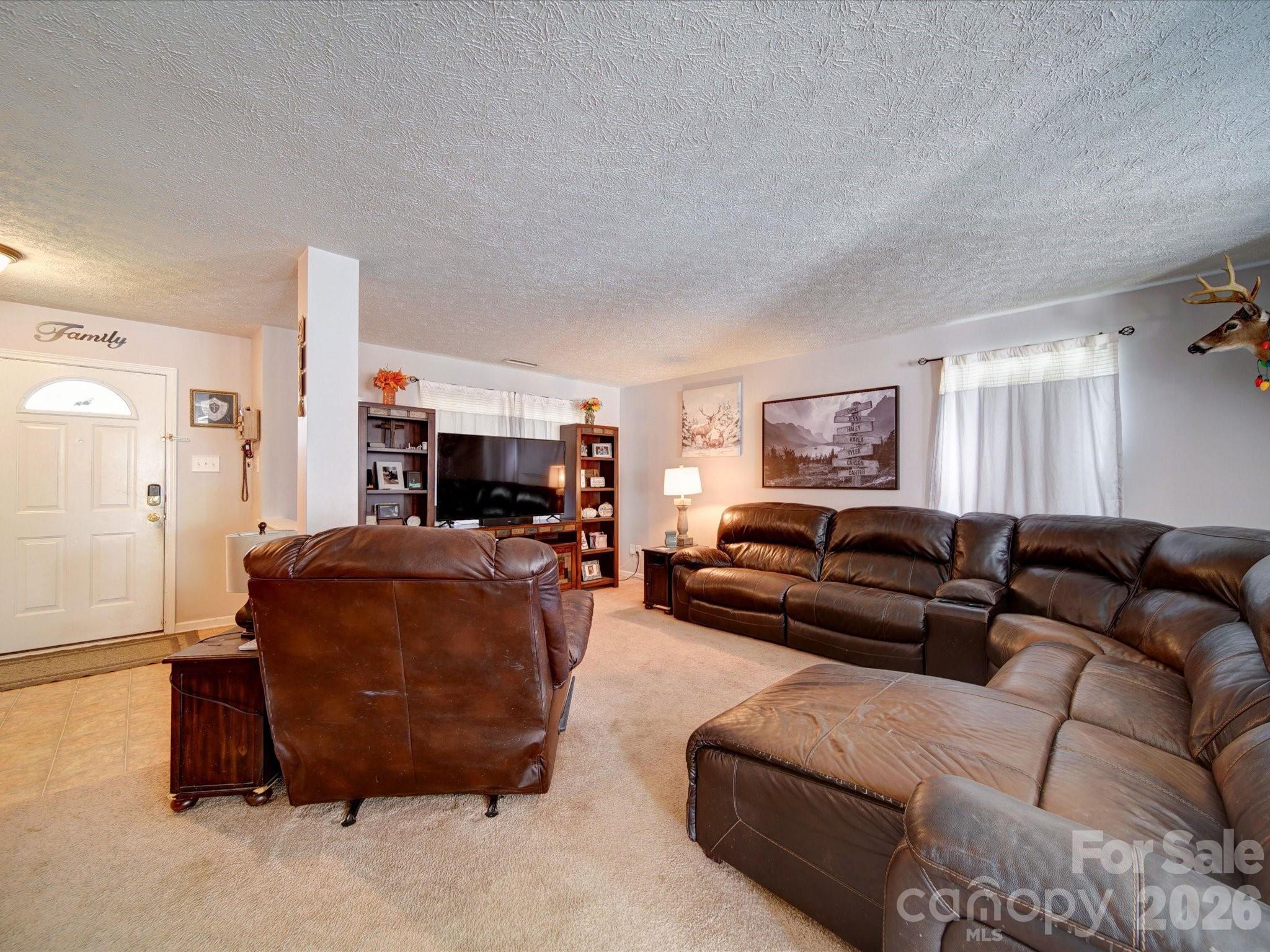 3841 Shasta Circle