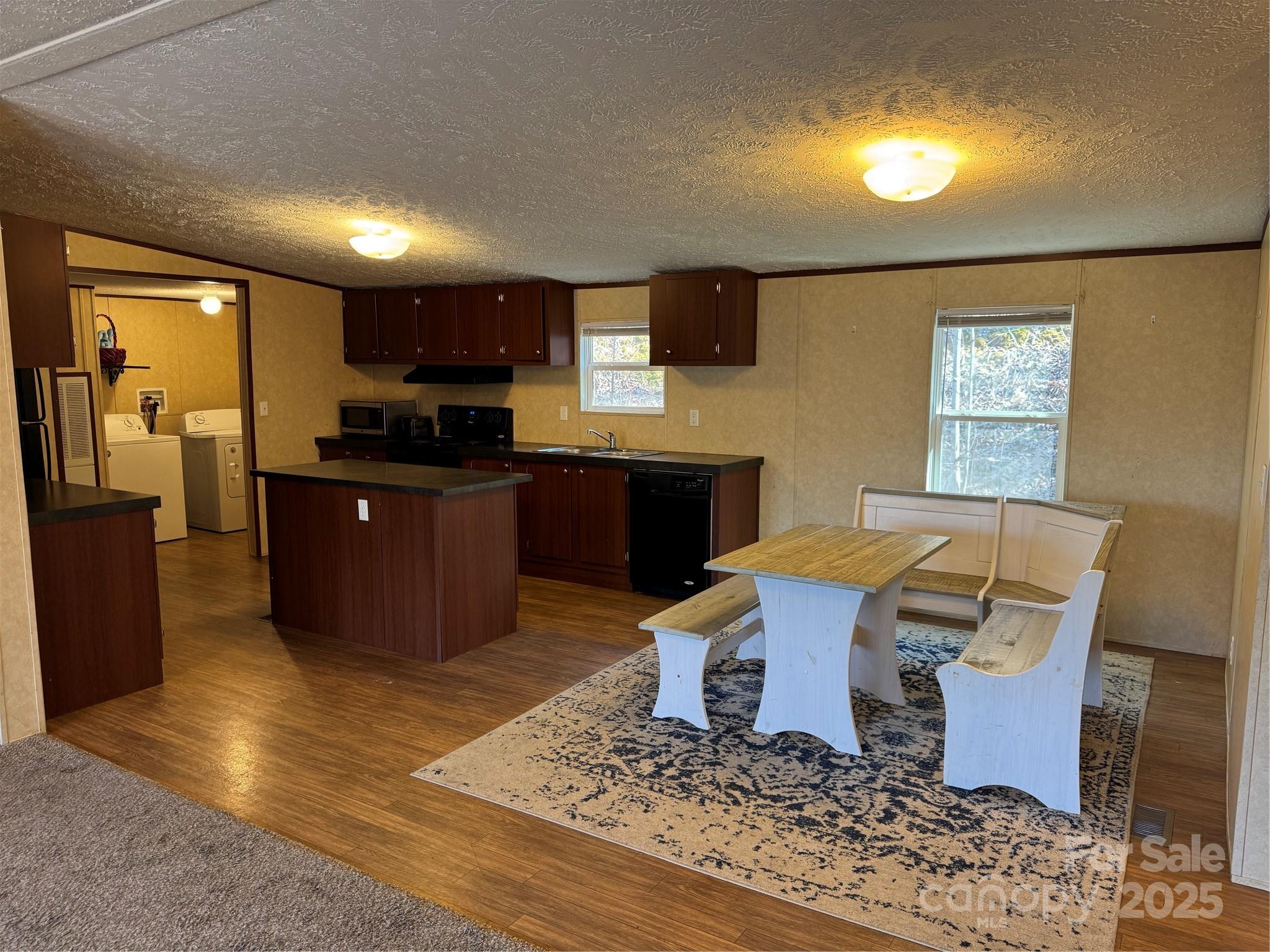 46 Slick Rock Road