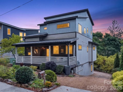 Photo of 18 Sulphur Springs Road, Asheville, NC 28806 (MLS # 4427488)