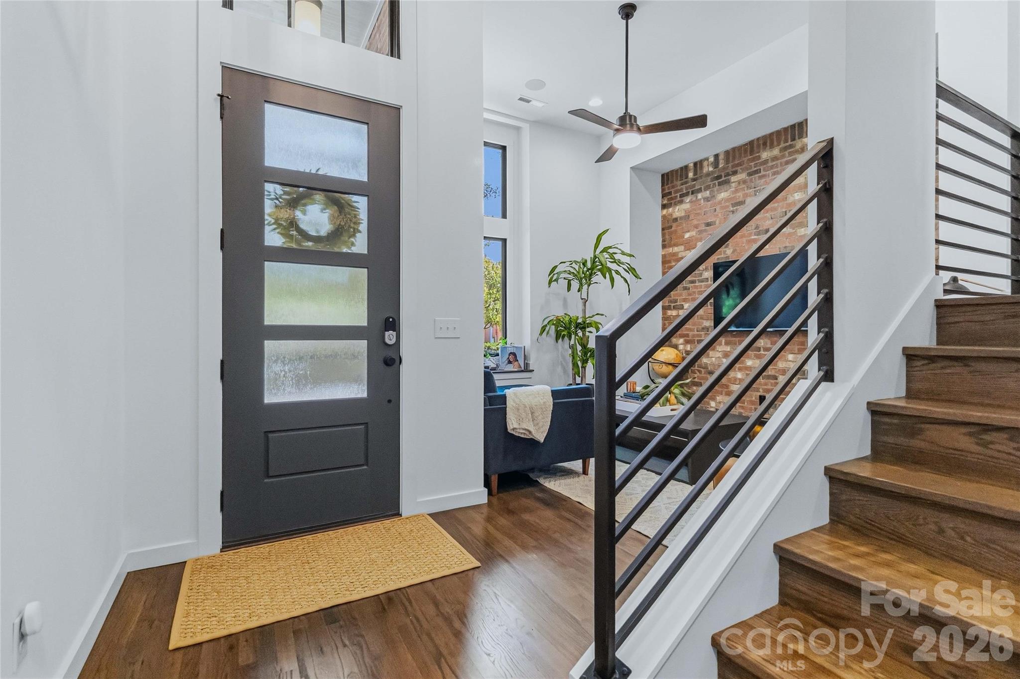 416 E 33rd Street