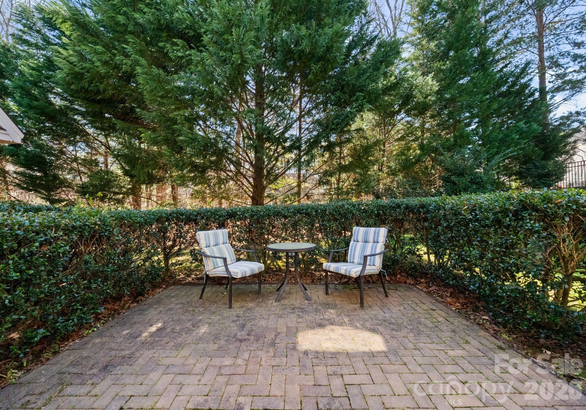 Pinsto Forest - Residential