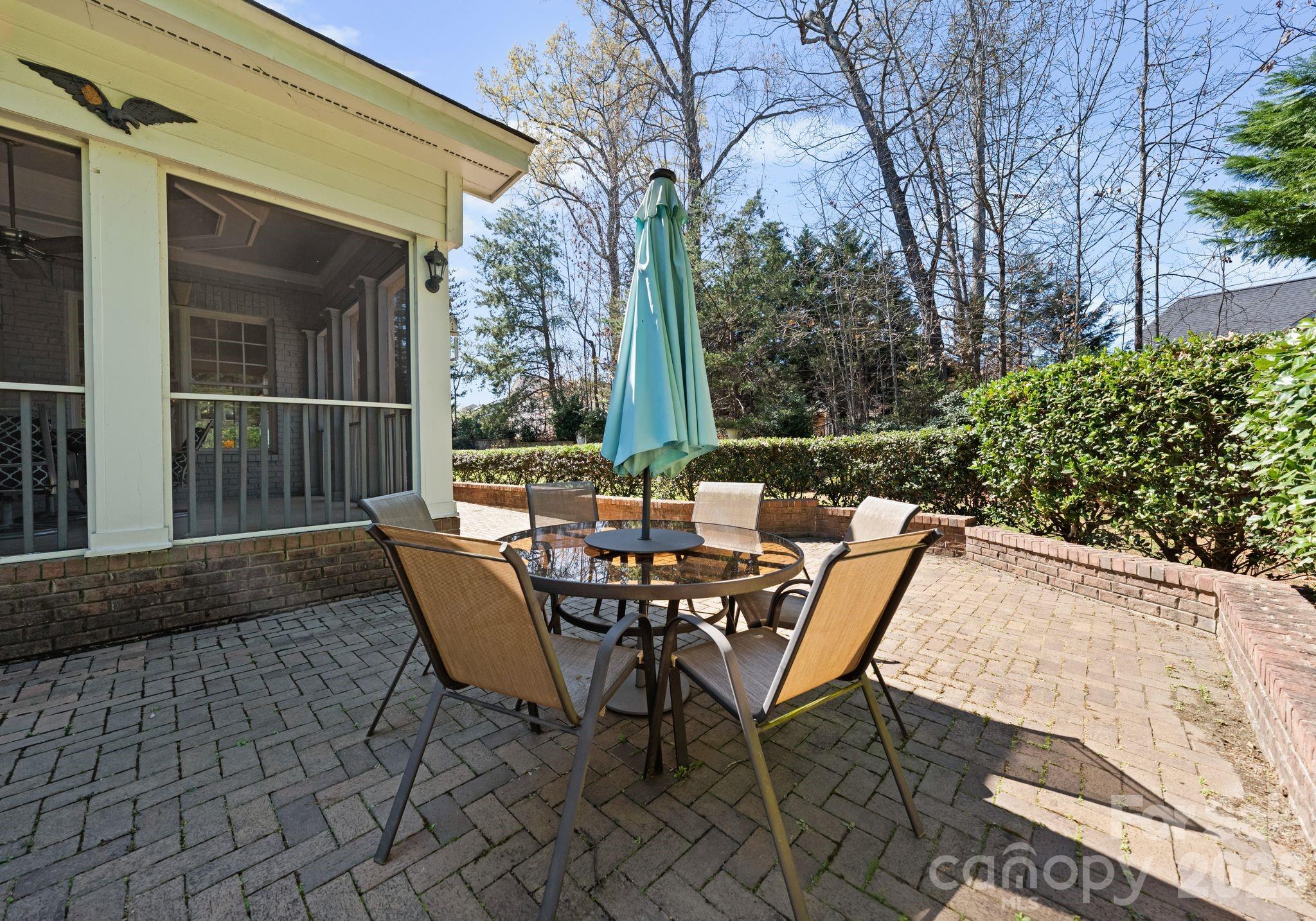 Pinsto Forest - Residential