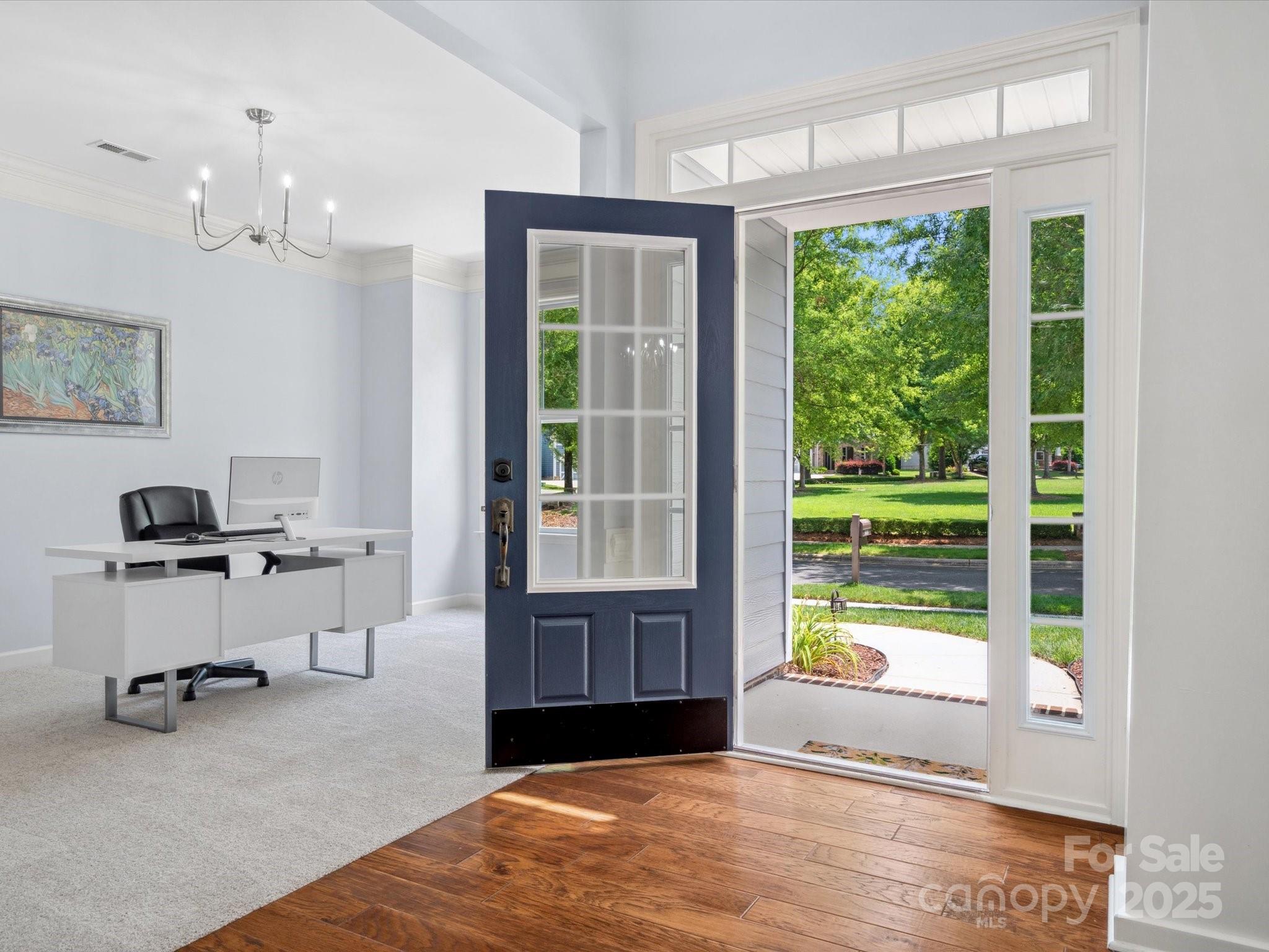 5005 Hedgebrook Lane
