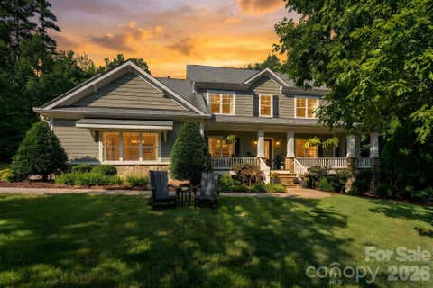 Photo of 174 Logan Crossing Drive, Davidson, NC 28036 (MLS # 4424193)