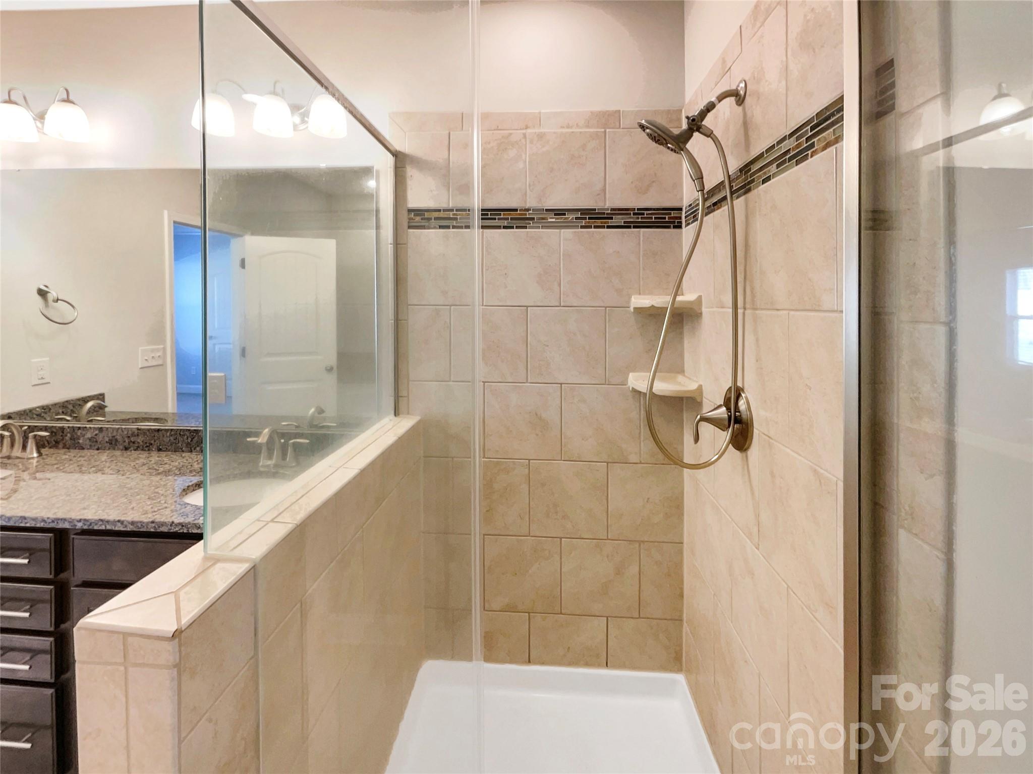 The Vineyards on Lake Wylie - Residential