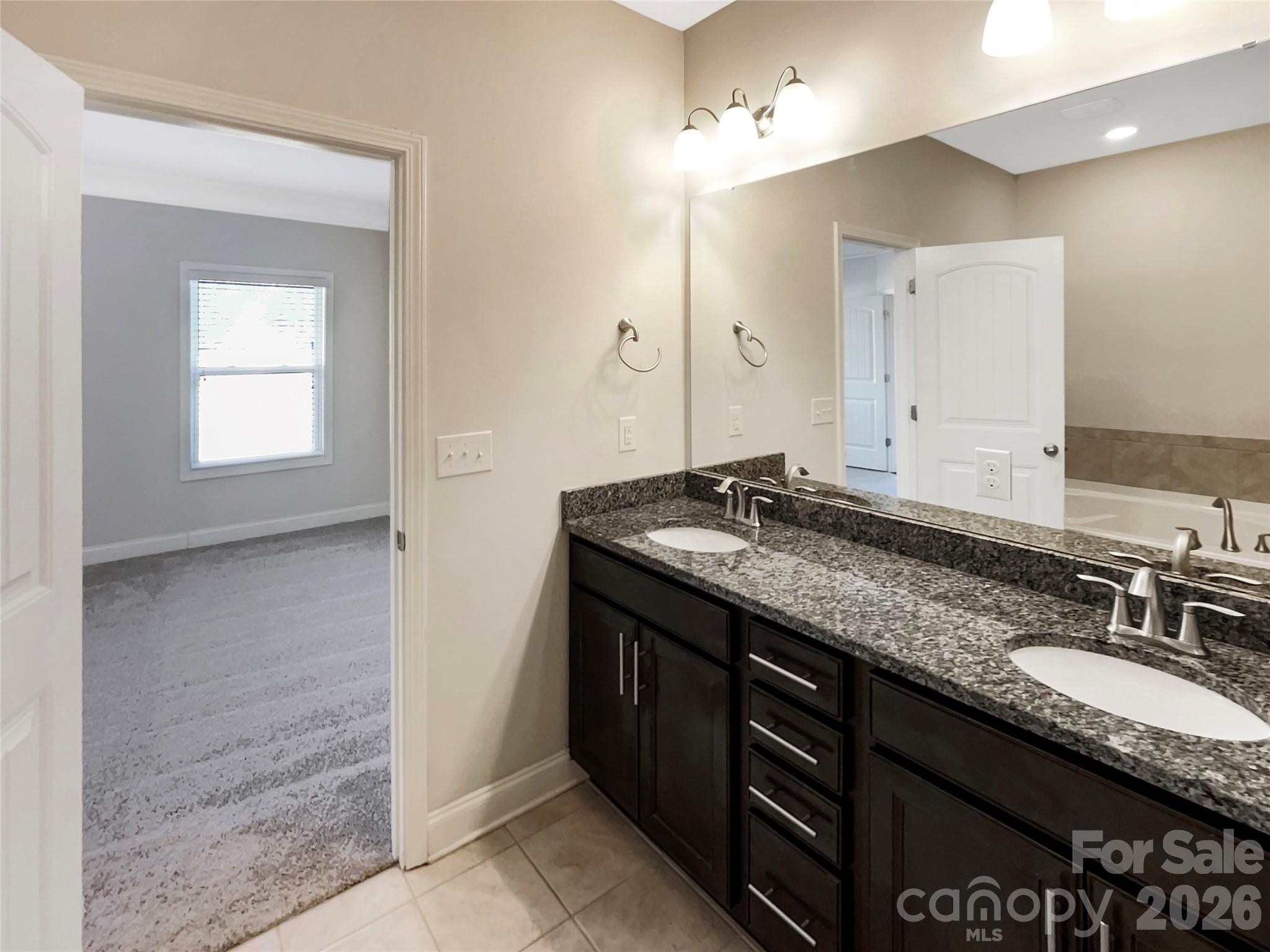 The Vineyards on Lake Wylie - Residential