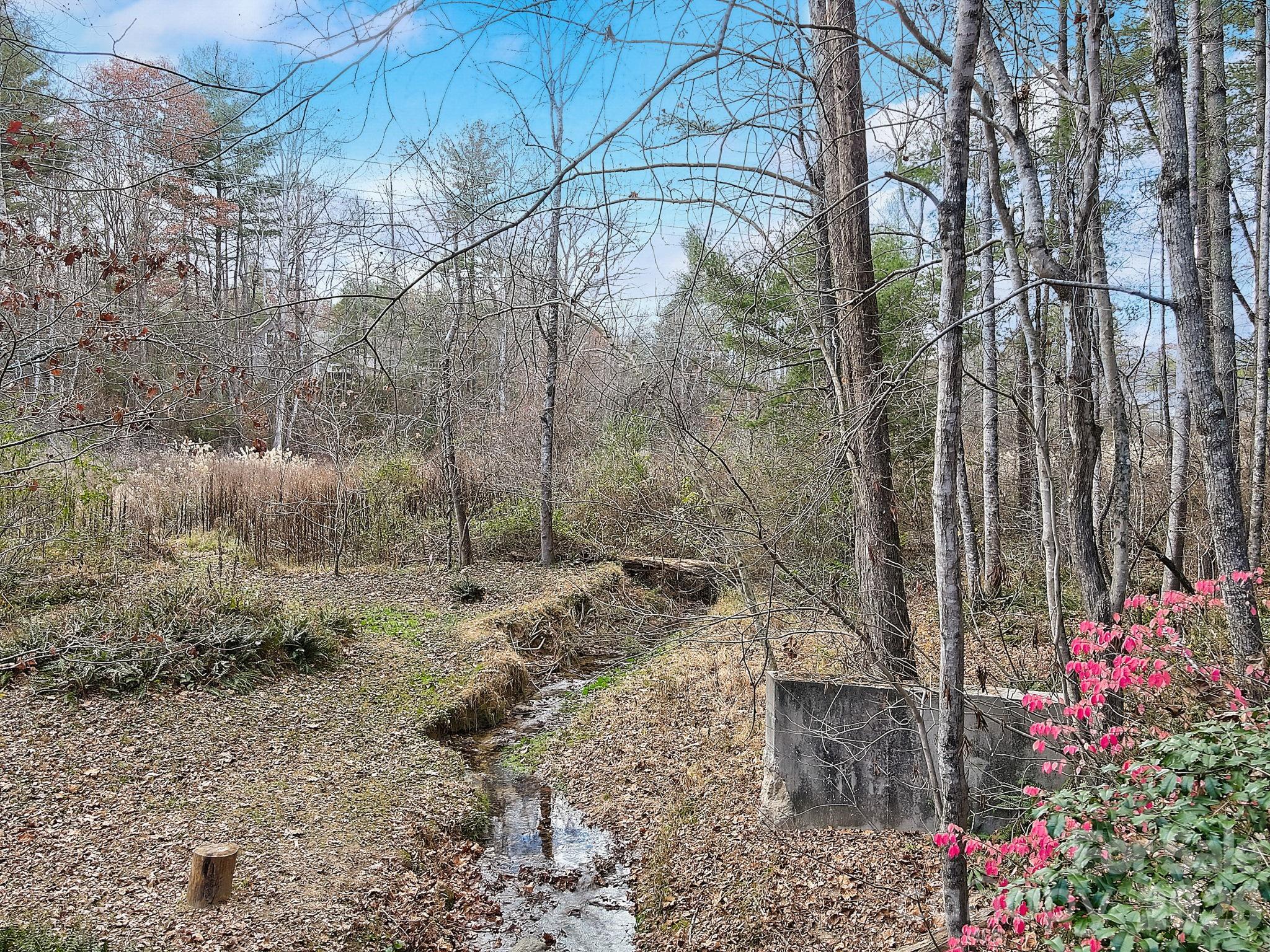 Ravenwood Estates - Land