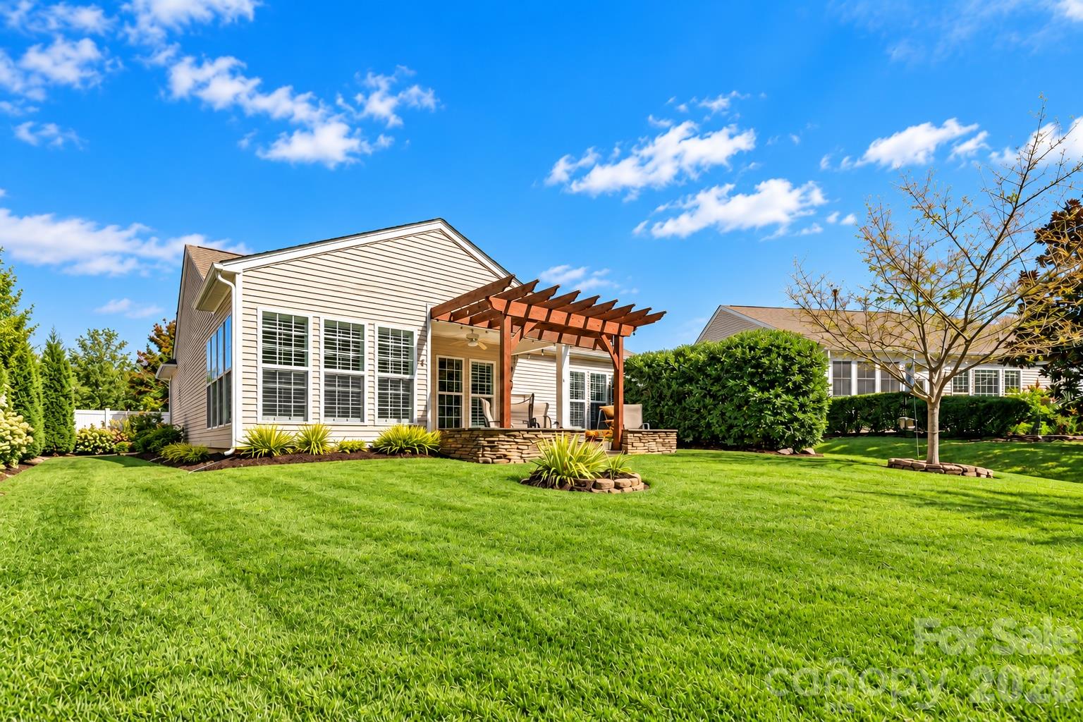 8077 Crater Lake Drive