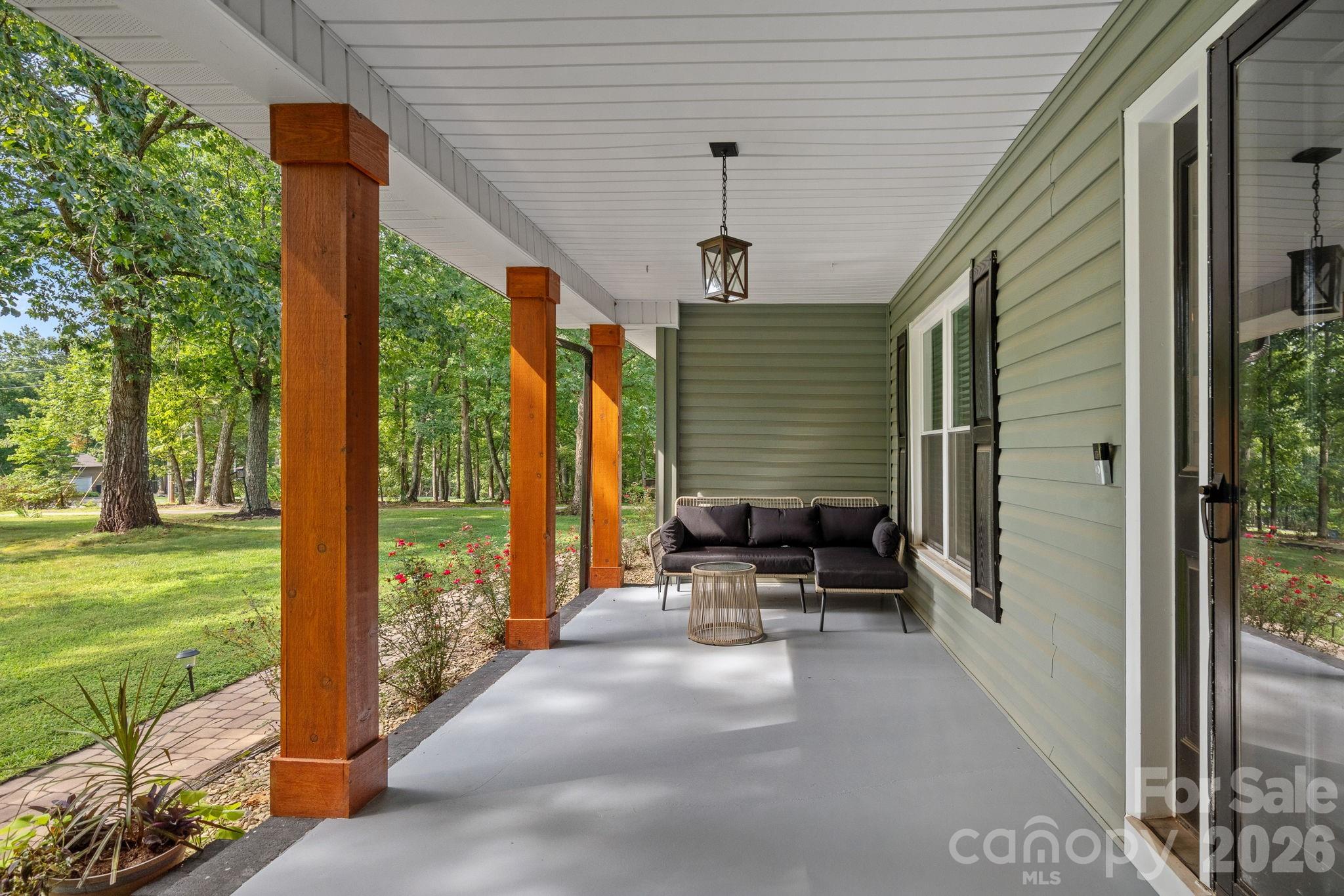 2981 Oak Ridge Circle