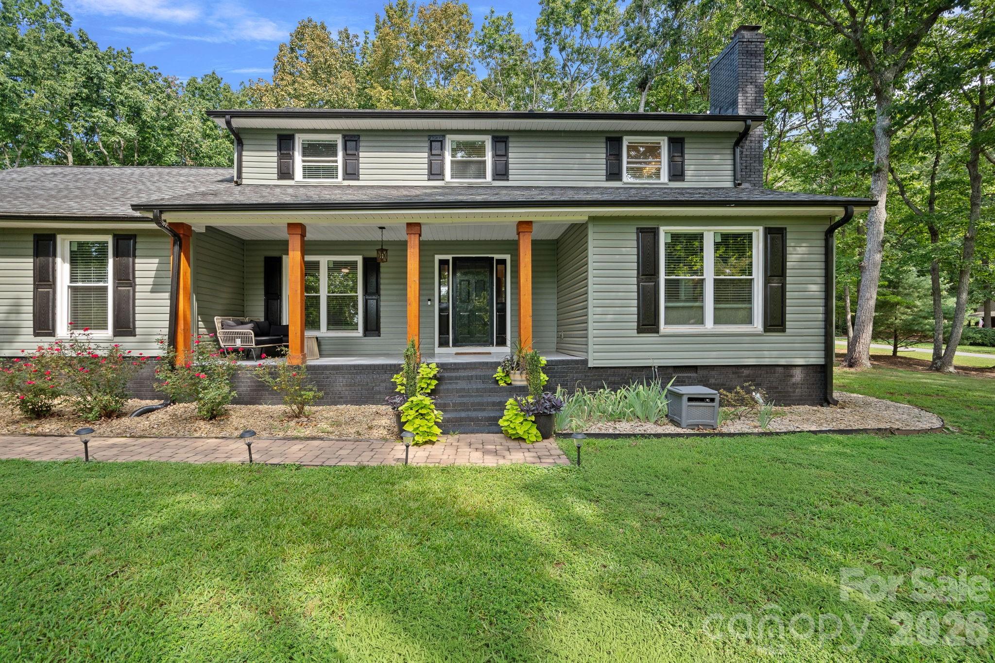 2981 Oak Ridge Circle