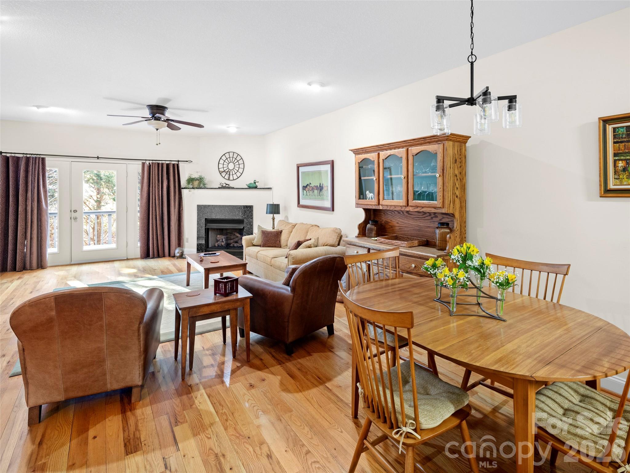 Royal Pines Village - Residential