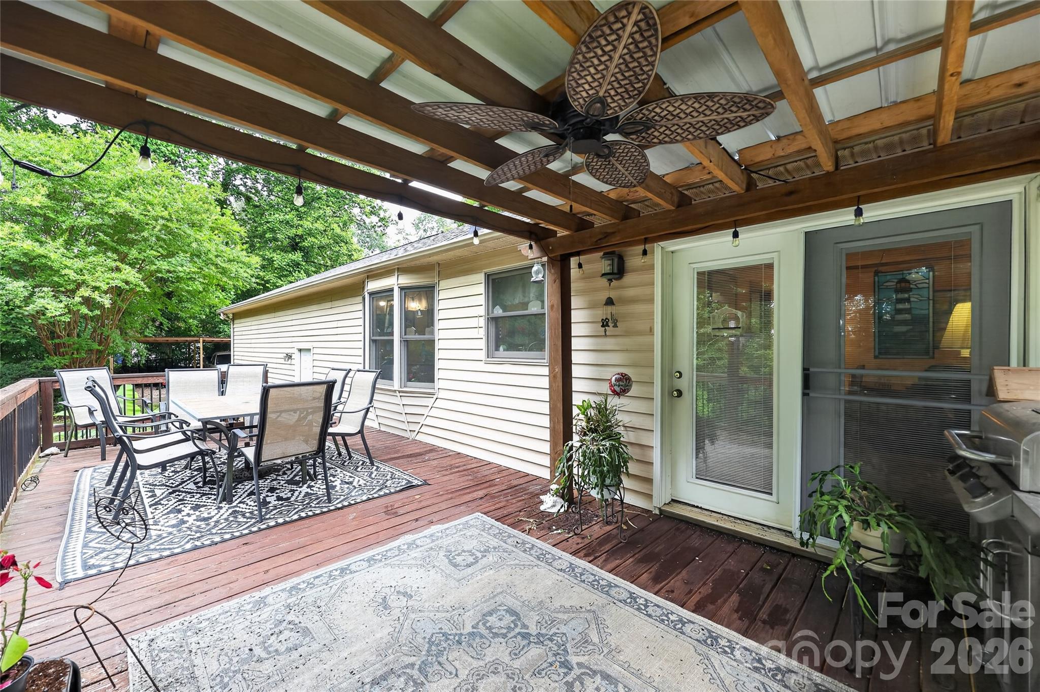711 Candlewick Drive
