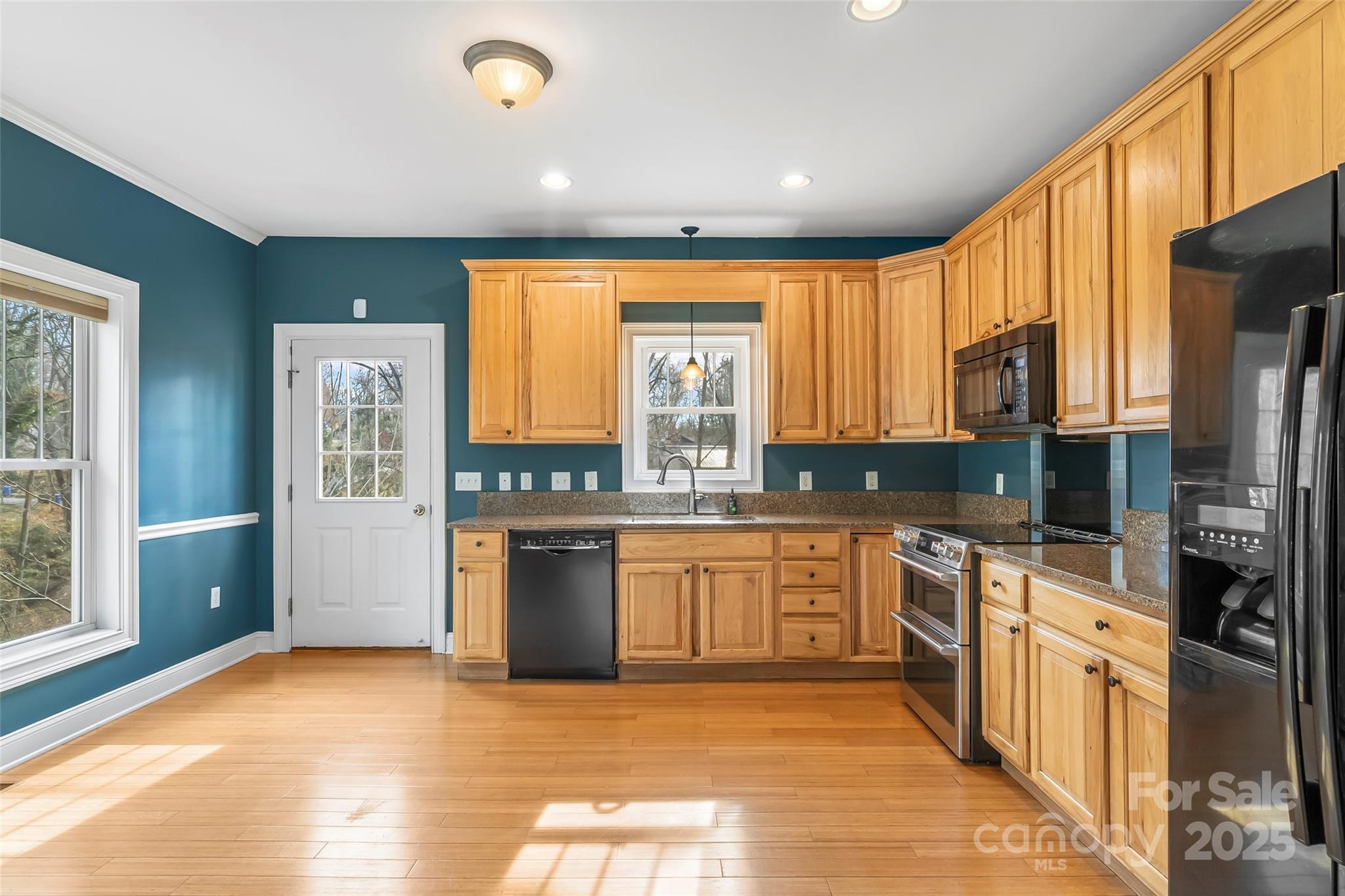 135 Courtland Avenue