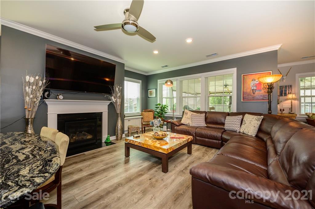 Tree Tops - Residential