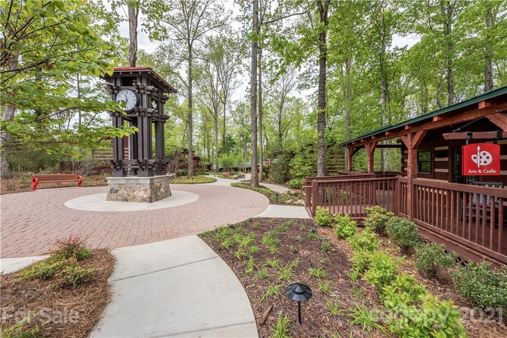 Tree Tops - Residential