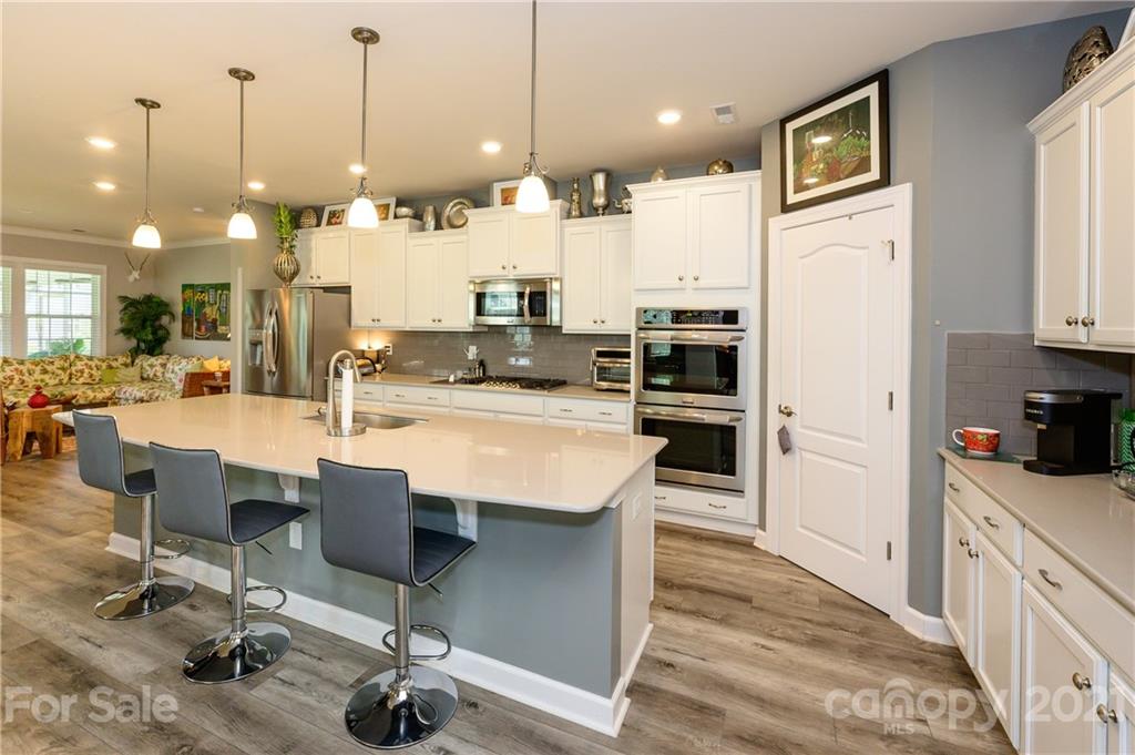 Tree Tops - Residential