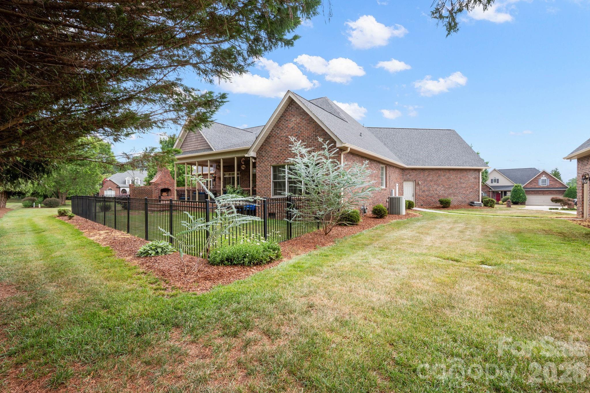 708 Cedar Hill Drive