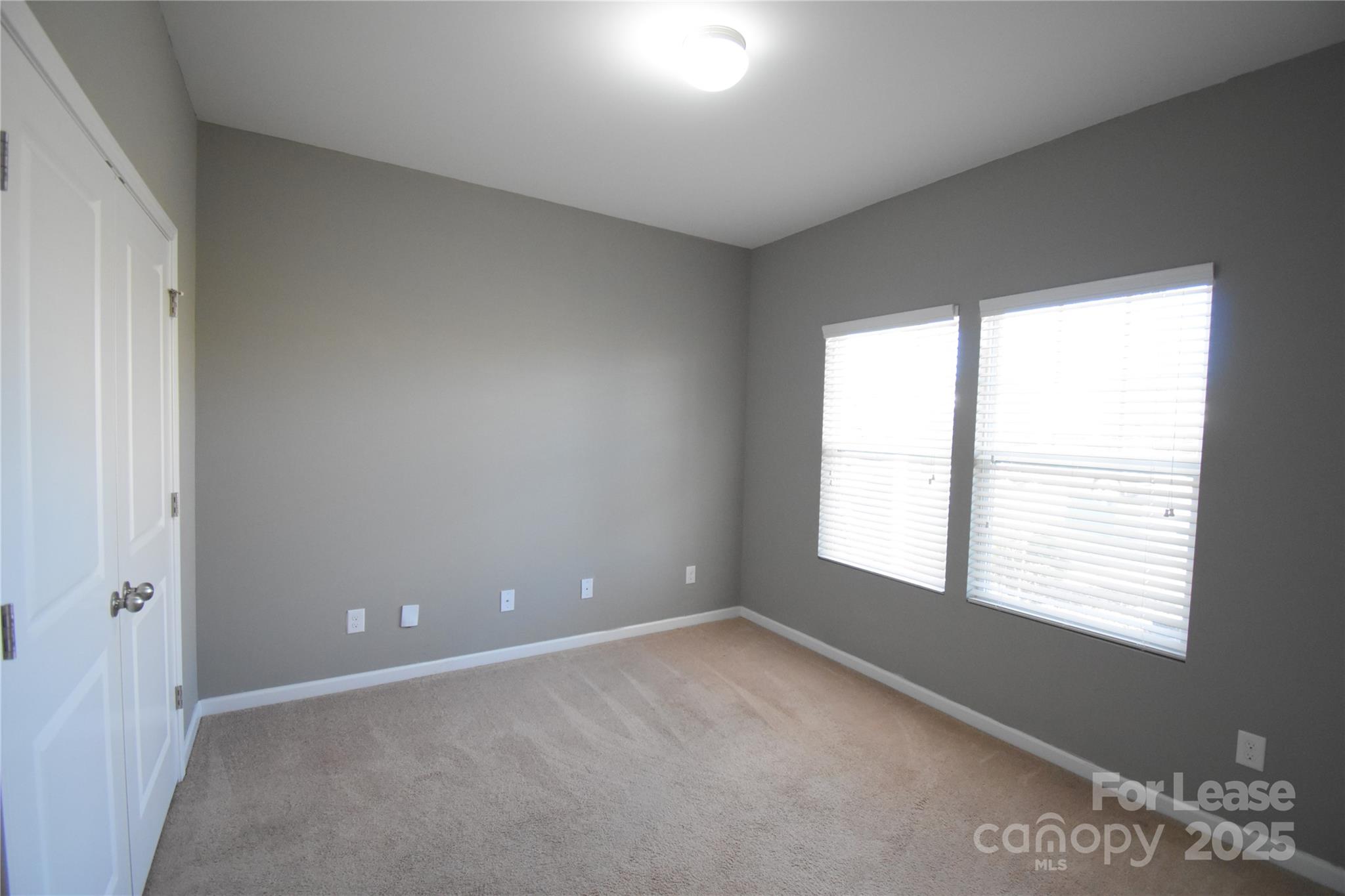 3296 Saddlebrook Drive