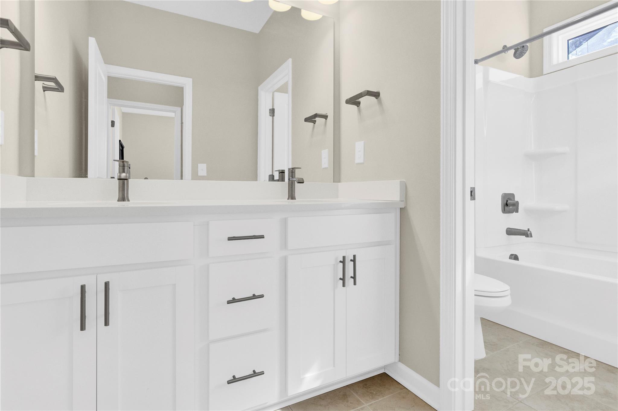 9131 NW Harwen Lane NE 32