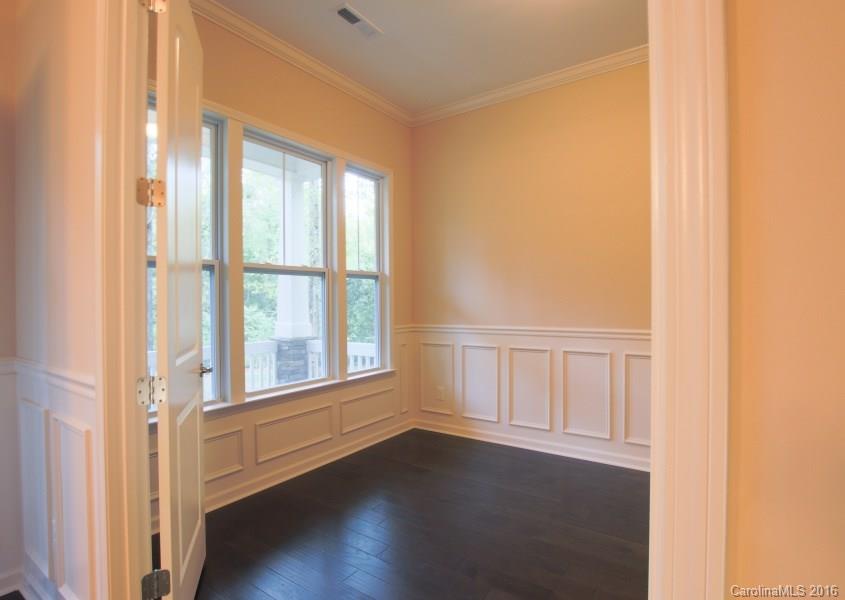 Oakbridge at Waterleaf - Residential