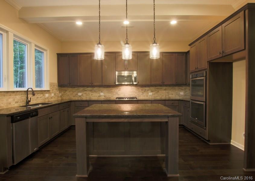 Oakbridge at Waterleaf - Residential