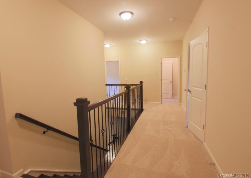 Oakbridge at Waterleaf - Residential