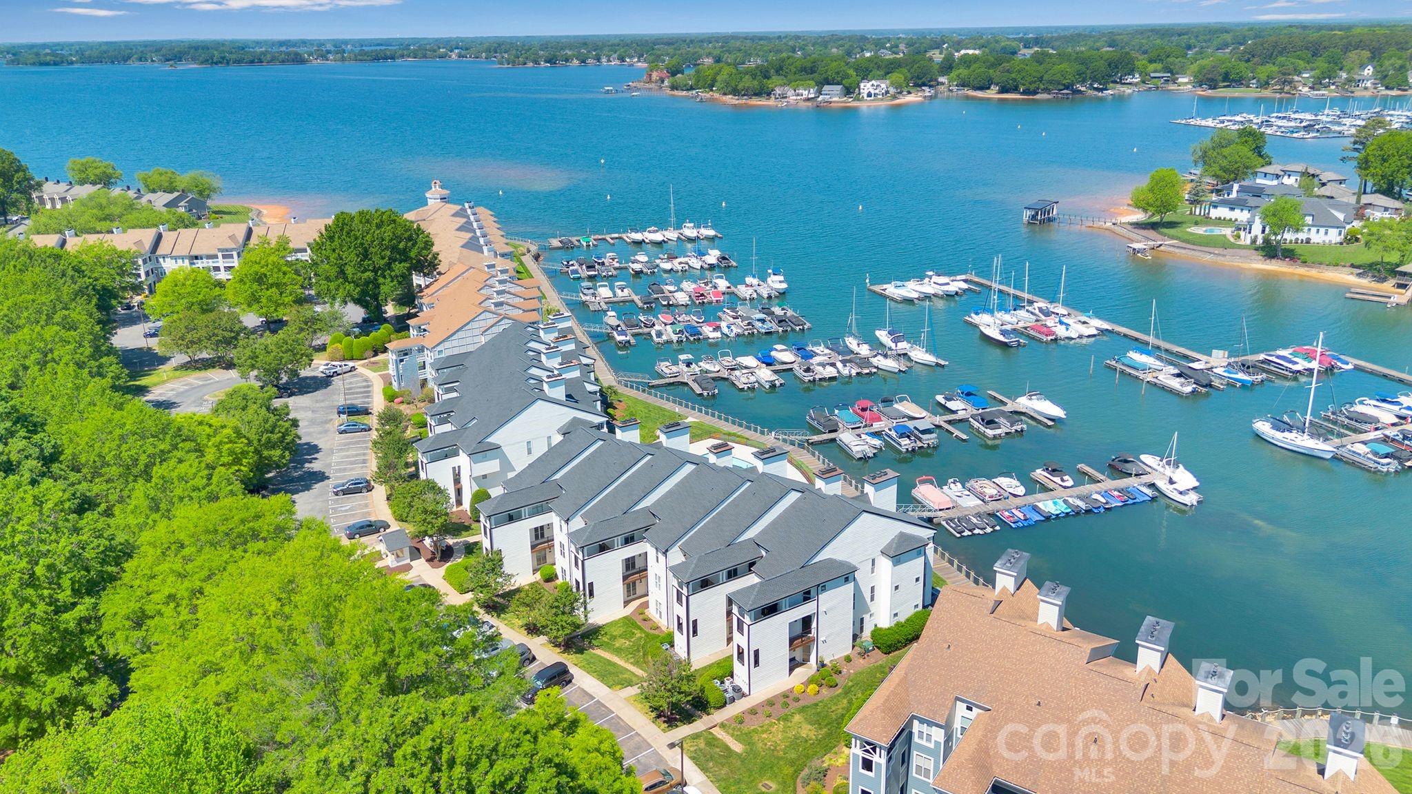 Vineyard Point - Residential